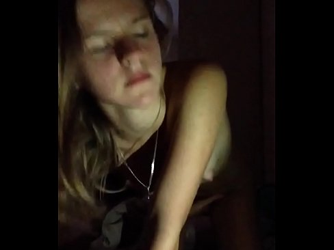 ❤️ msichana punyeto na cums Pono ya Kirusi